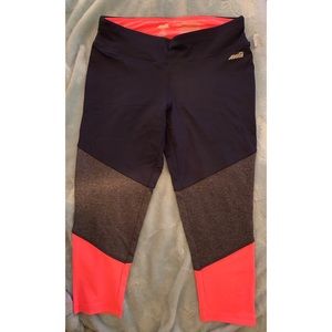 Avia athletic work out Capri